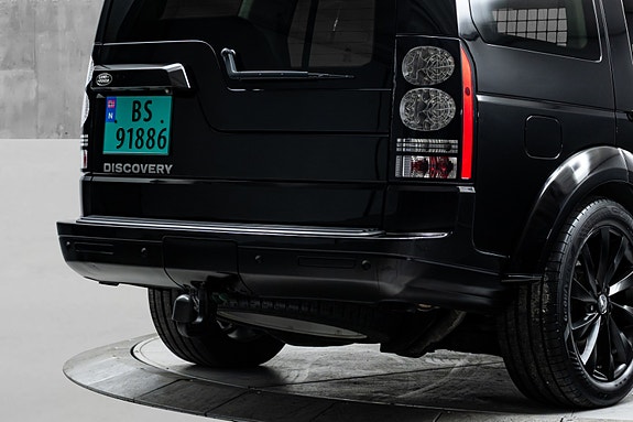 Land Rover Discovery 8 of 30