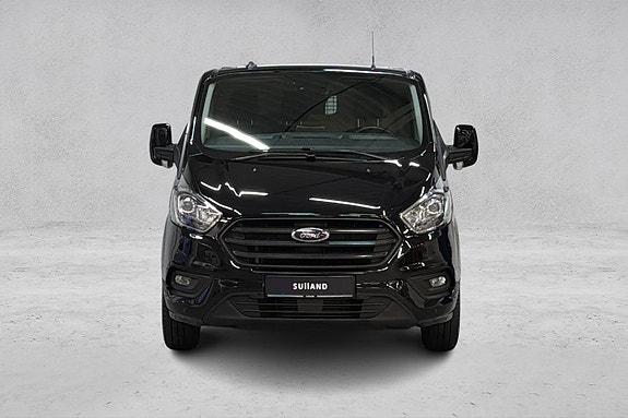 Ford Transit Custom 8 of 26