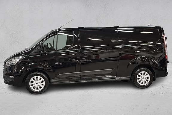 Ford Transit Custom 2 of 26