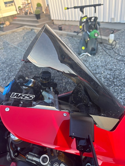 Ducati Panigale V4S 9 of 15