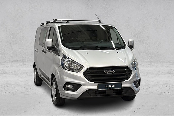 Ford Transit Custom 23 of 24
