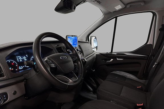 Ford Transit Custom 12 of 20
