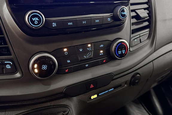 Ford Transit Custom 19 of 20