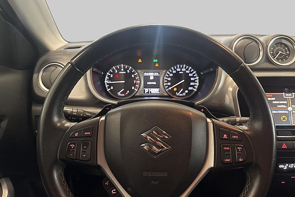 Suzuki Vitara 6 of 18