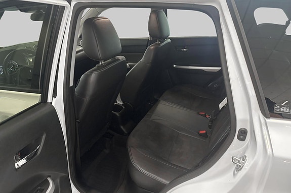 Suzuki Vitara 12 of 18