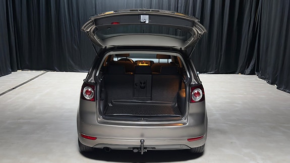 Volkswagen Golf Plus 9 of 22