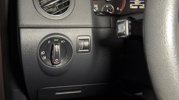 Volkswagen Golf Plus 11 of 22