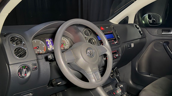 Volkswagen Golf Plus 13 of 22