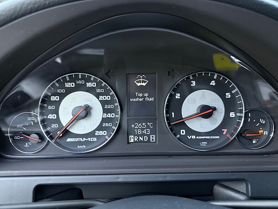 Mercedes-Benz G55 21 of 30