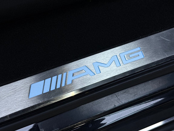 Mercedes-Benz G55 27 of 30