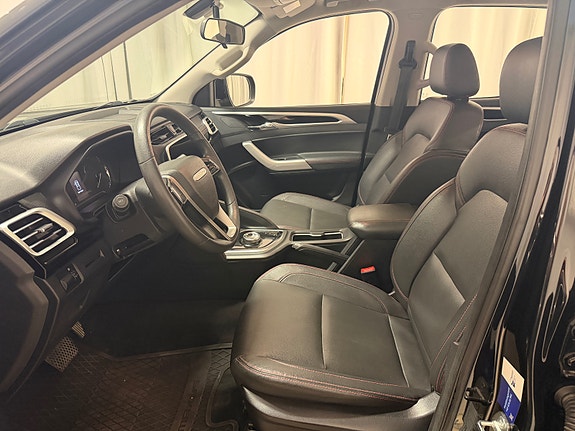 Maxus T90 EV 14 of 24