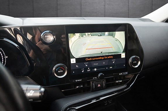 Lexus NX450h 12 of 20
