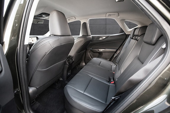 Lexus NX450h 14 of 20