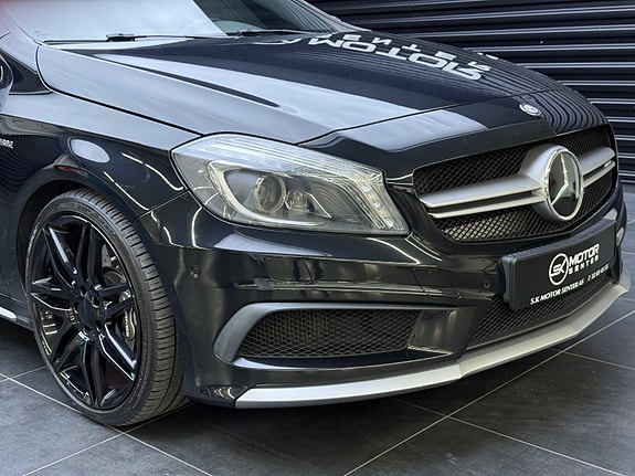 Mercedes-Benz A45 3 of 30