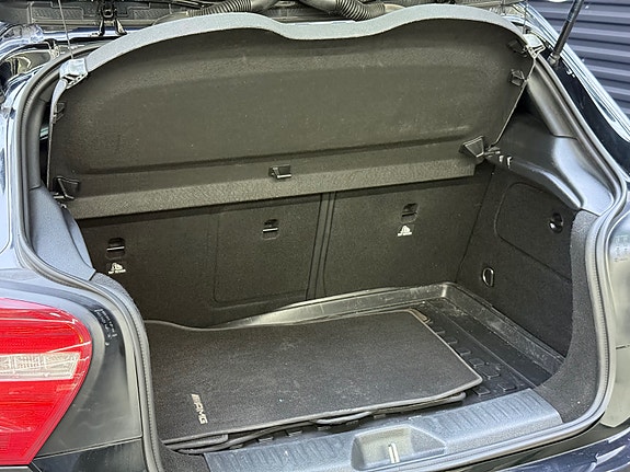 Mercedes-Benz A45 30 of 30