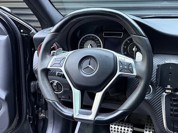 Mercedes-Benz A45 13 of 30