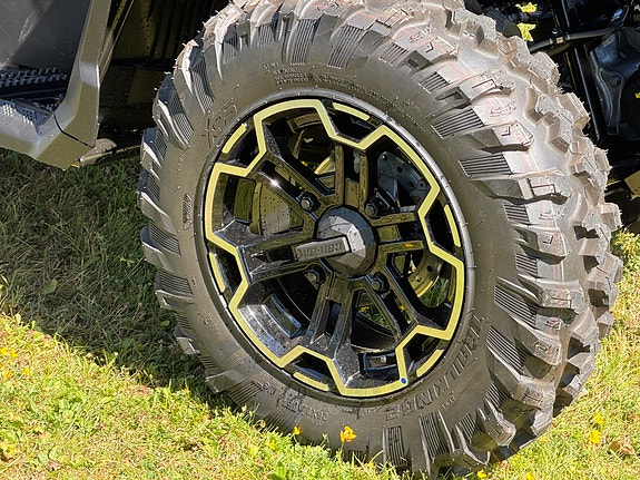 Can-Am OUTLANDER MAX XT 850 T ABS 7 of 13