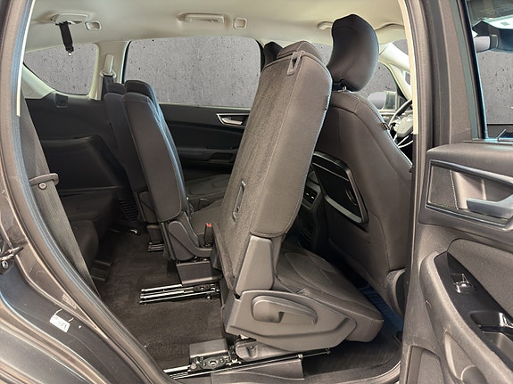 Ford S-MAX 10 of 22