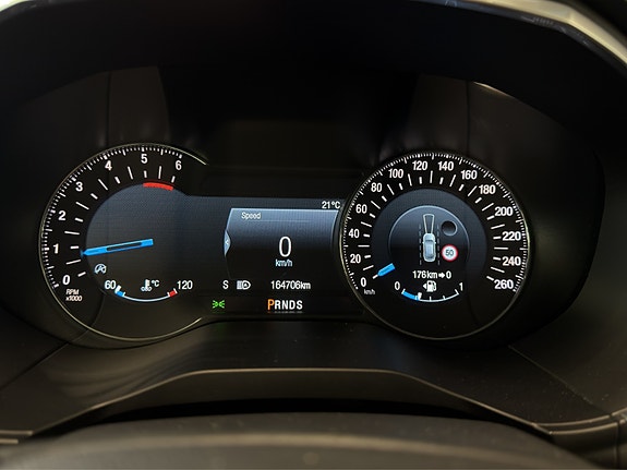 Ford S-MAX 16 of 22