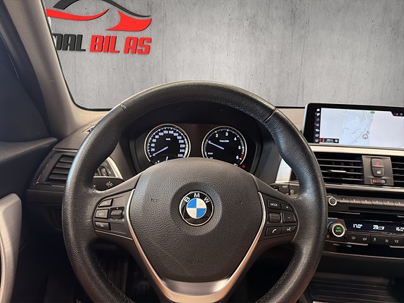 BMW 1-Serie 15 of 17