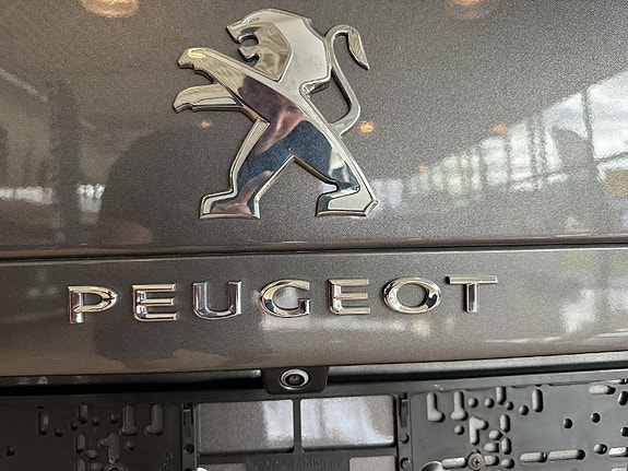 Peugeot e-Expert 17 of 20