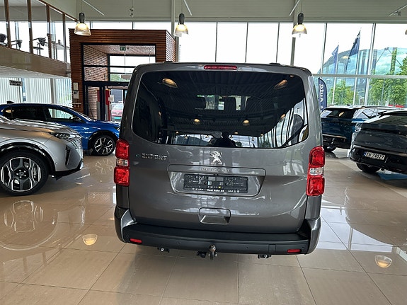 Peugeot e-Expert 15 of 20