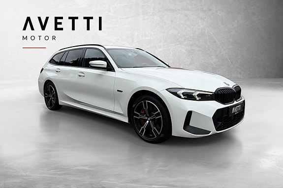 BMW 330e 2 of 5