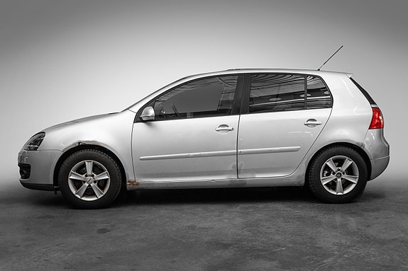 Volkswagen Golf V 5 of 21