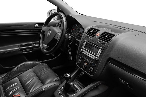 Volkswagen Golf V 21 of 21