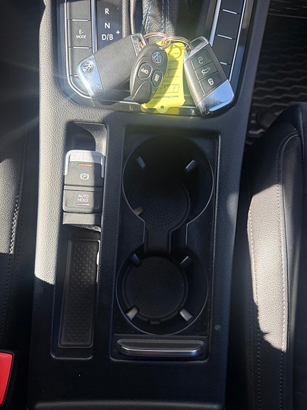 Volkswagen Passat 27 of 30