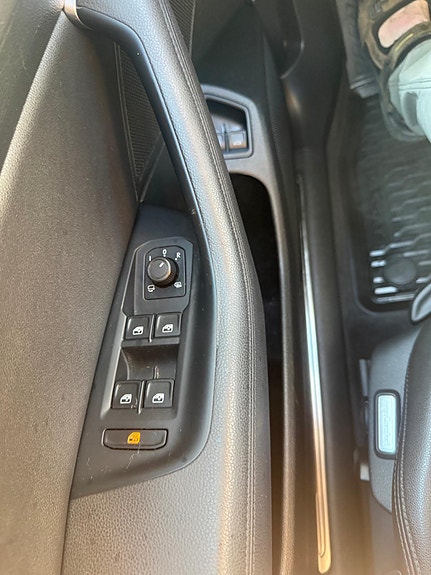 Volkswagen Passat 15 of 30