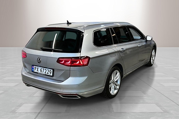 Volkswagen Passat 5 of 5