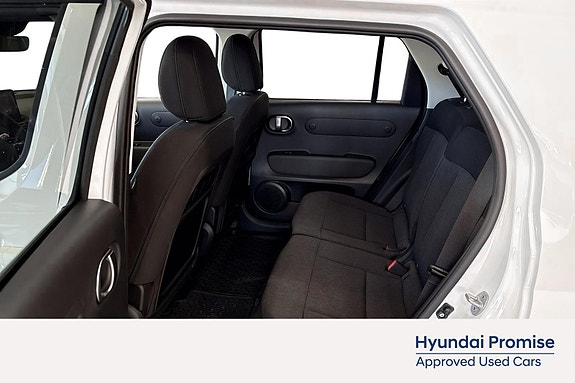 Hyundai Inster 10 of 23