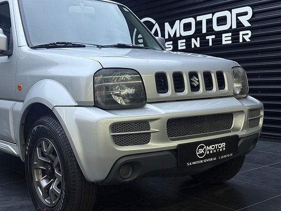 Suzuki Jimny 4 of 5