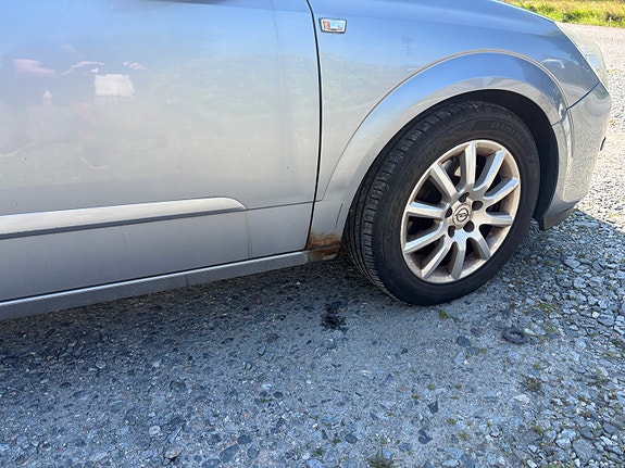 Opel Astra 6 of 11