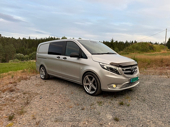 Mercedes-Benz Vito 119 2 of 5
