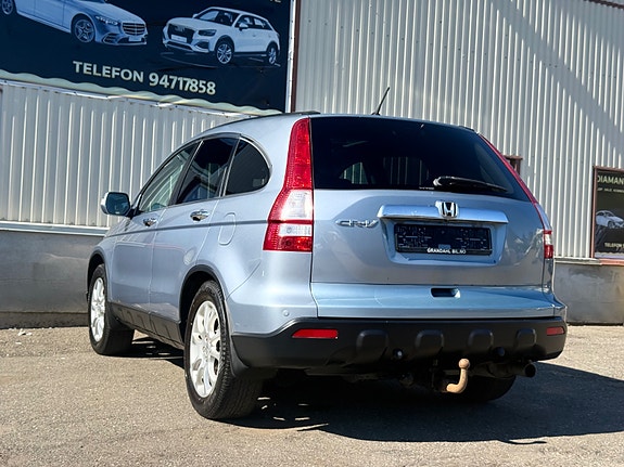 Honda CR-V 8 of 30