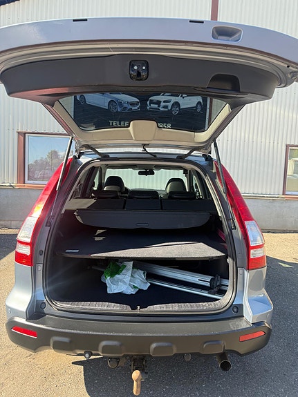 Honda CR-V 28 of 30