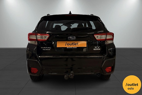 Subaru XV 4 of 5