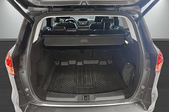 Ford Kuga 5 of 5