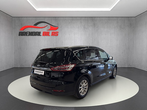 Ford S-MAX 5 of 27