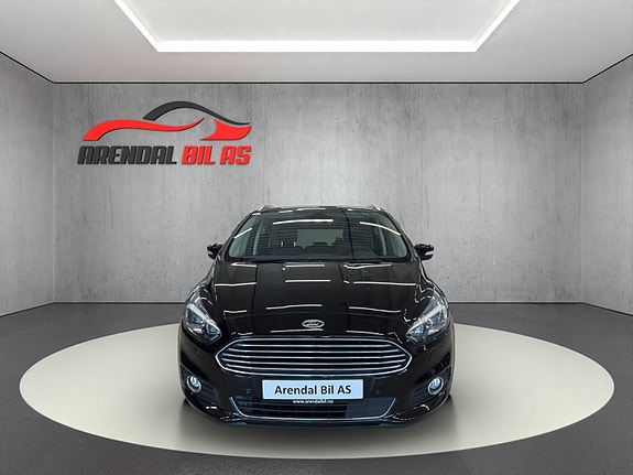 Ford S-MAX 3 of 27