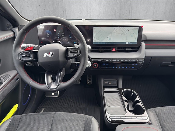 Hyundai Ioniq 5 10 of 23