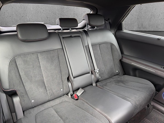 Hyundai Ioniq 5 18 of 23
