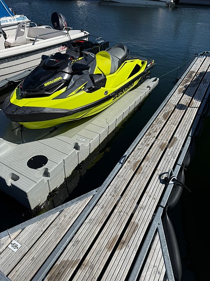 SeaDoo RXT X RS 300 3 of 8