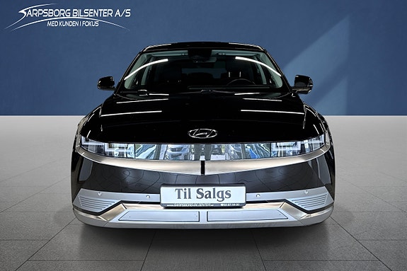 Hyundai Ioniq 5 2 of 5