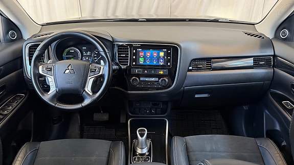Mitsubishi Outlander 15 of 17