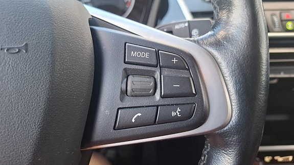 BMW 225xe 20 of 27