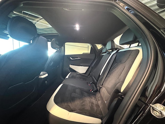Kia EV6 14 of 17