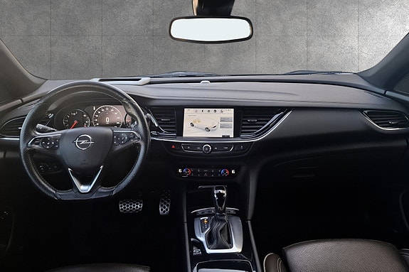Opel Insignia Country Tourer 11 of 30
